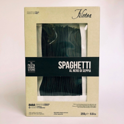 Spaghetti à l'Encre de Seiche aux Oeufs Filotea 